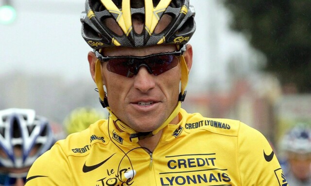 – Etterforsker Armstrong for motordoping